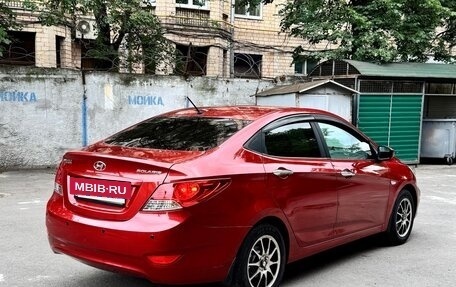 Hyundai Solaris II рестайлинг, 2011 год, 730 000 рублей, 4 фотография