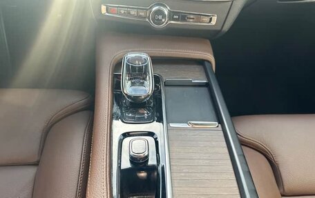 Volvo S90 II рестайлинг, 2022 год, 3 150 085 рублей, 13 фотография