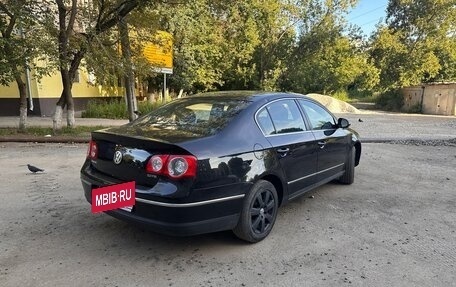 Volkswagen Passat B6, 2005 год, 770 000 рублей, 4 фотография