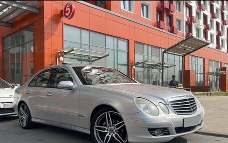 Mercedes-Benz E-Класс, 2007 год, 860 000 рублей, 8 фотография