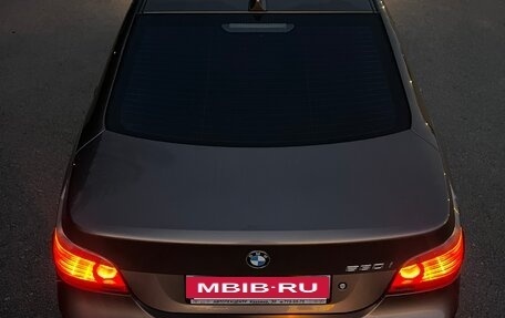 BMW 5 серия, 2004 год, 1 700 000 рублей, 18 фотография