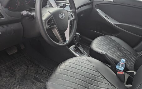 Hyundai Solaris II рестайлинг, 2016 год, 830 000 рублей, 8 фотография