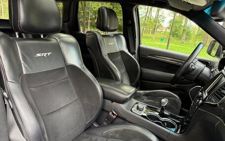 Jeep Grand Cherokee, 2014 год, 19 фотография