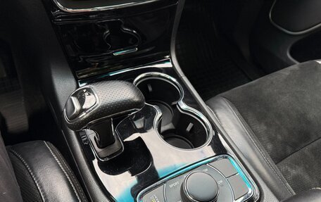 Jeep Grand Cherokee, 2014 год, 24 фотография