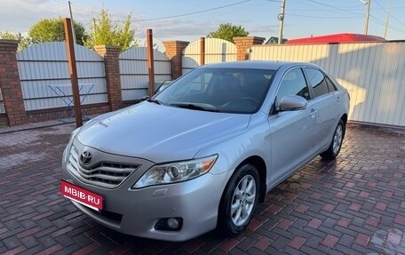 Toyota Camry, 2011 год, 1 100 000 рублей, 1 фотография