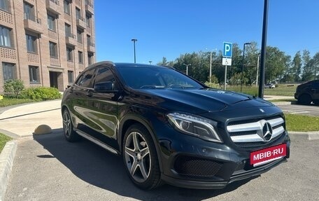 Mercedes-Benz GLA, 2015 год, 1 820 000 рублей, 3 фотография