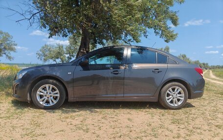 Chevrolet Cruze II, 2013 год, 890 000 рублей, 3 фотография