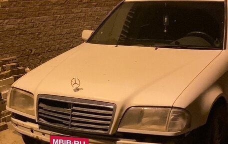 Mercedes-Benz C-Класс, 1995 год, 345 000 рублей, 2 фотография