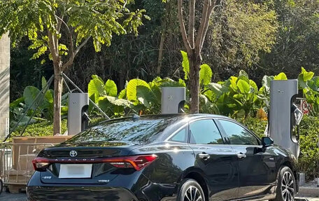 Toyota Avalon, 2022 год, 3 050 077 рублей, 2 фотография