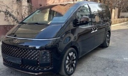 Hyundai Staria, 2022 год, 3 450 000 рублей, 1 фотография