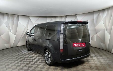 Hyundai Staria, 2021 год, 5 300 000 рублей, 4 фотография