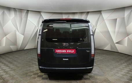 Hyundai Staria, 2021 год, 5 300 000 рублей, 8 фотография