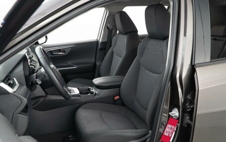 Toyota RAV4, 2020 год, 3 577 070 рублей, 10 фотография