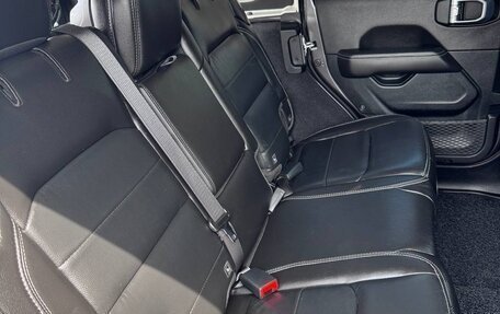 Jeep Wrangler, 2021 год, 4 300 000 рублей, 19 фотография