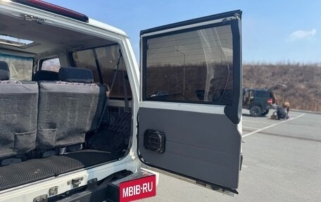 Toyota Land Cruiser Prado 70, 1994 год, 2 350 000 рублей, 14 фотография