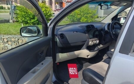 Toyota Passo III, 2010 год, 650 000 рублей, 6 фотография