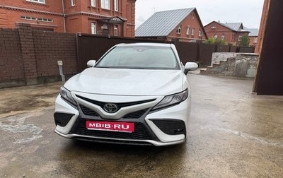 Toyota Camry, 2022 год, 3 900 000 рублей, 1 фотография