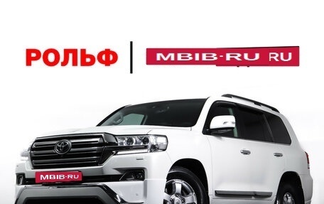 Toyota Land Cruiser 200, 2015 год, 5 349 000 рублей, 31 фотография