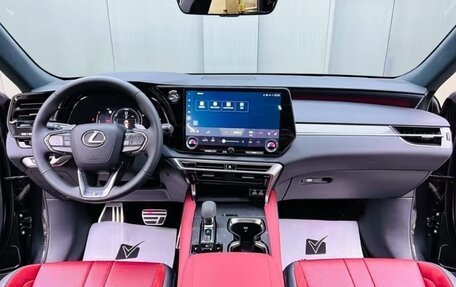 Lexus RX IV рестайлинг, 2024 год, 9 324 000 рублей, 11 фотография