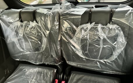 Toyota Land Cruiser Prado 150 рестайлинг 2, 2020 год, 5 050 000 рублей, 6 фотография