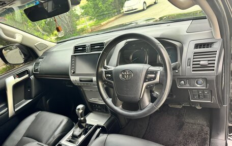 Toyota Land Cruiser Prado 150 рестайлинг 2, 2020 год, 5 050 000 рублей, 9 фотография