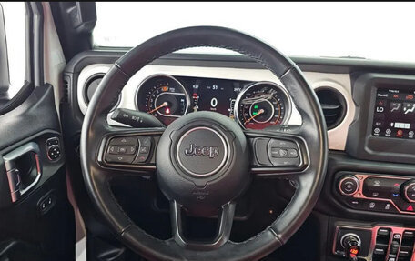 Jeep Wrangler, 2021 год, 3 200 000 рублей, 13 фотография