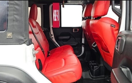 Jeep Wrangler, 2021 год, 3 200 000 рублей, 12 фотография