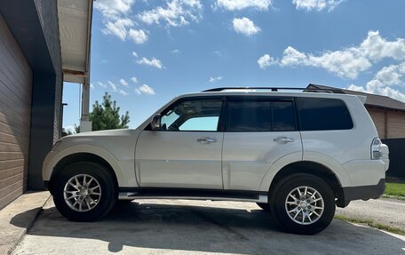 Mitsubishi Pajero IV, 2007 год, 1 700 000 рублей, 3 фотография