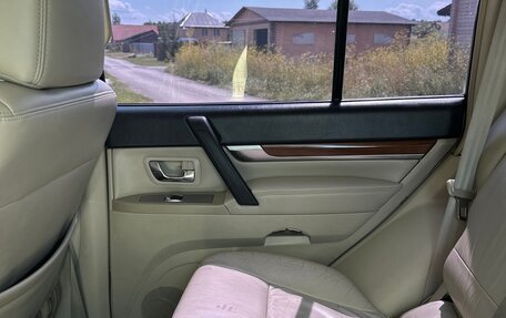 Mitsubishi Pajero IV, 2007 год, 1 700 000 рублей, 15 фотография