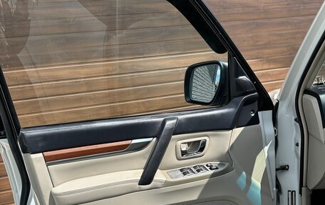 Mitsubishi Pajero IV, 2007 год, 1 700 000 рублей, 19 фотография