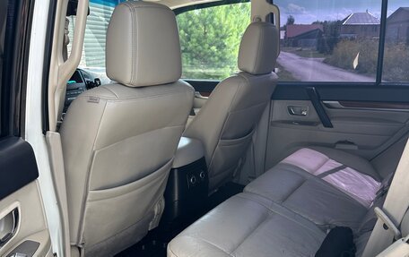 Mitsubishi Pajero IV, 2007 год, 1 700 000 рублей, 17 фотография
