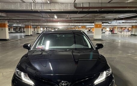 Toyota Camry, 2021 год, 2 980 000 рублей, 1 фотография