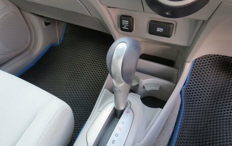 Honda Insight II рестайлинг, 2010 год, 849 007 рублей, 14 фотография