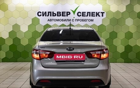 KIA Rio III рестайлинг, 2014 год, 900 000 рублей, 4 фотография