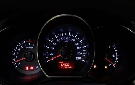 KIA Rio III рестайлинг, 2014 год, 900 000 рублей, 17 фотография