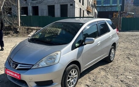 Honda Fit Shuttle I рестайлинг, 2012 год, 780 000 рублей, 2 фотография