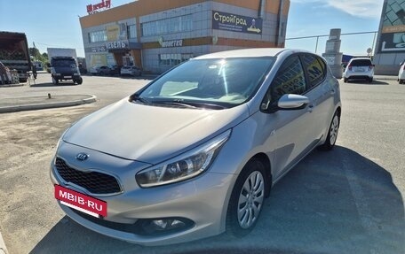 KIA cee'd III, 2015 год, 1 099 990 рублей, 7 фотография