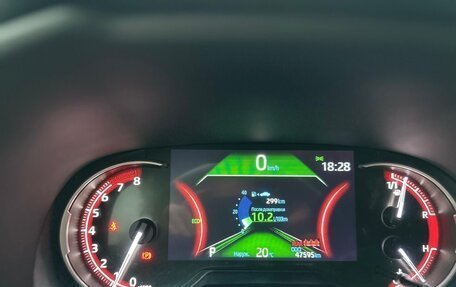Toyota RAV4, 2021 год, 3 999 999 рублей, 14 фотография