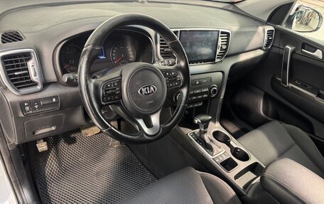KIA Sportage IV рестайлинг, 2016 год, 1 699 800 рублей, 8 фотография