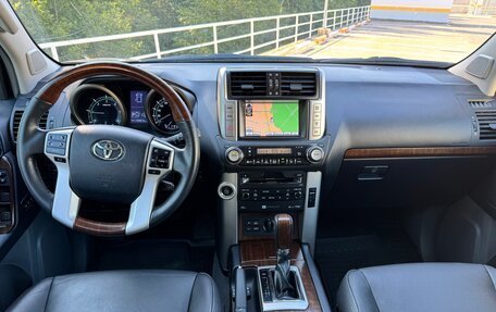 Toyota Land Cruiser Prado 150 рестайлинг 2, 2013 год, 2 000 000 рублей, 7 фотография