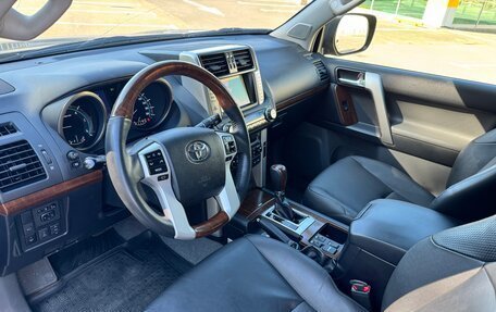Toyota Land Cruiser Prado 150 рестайлинг 2, 2013 год, 2 000 000 рублей, 8 фотография