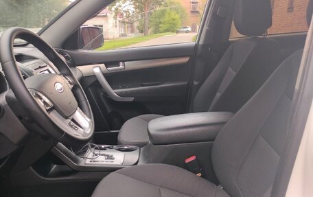 KIA Sorento II рестайлинг, 2011 год, 1 600 000 рублей, 11 фотография