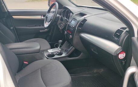 KIA Sorento II рестайлинг, 2011 год, 1 600 000 рублей, 14 фотография