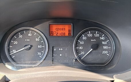 Renault Logan I, 2011 год, 440 000 рублей, 3 фотография