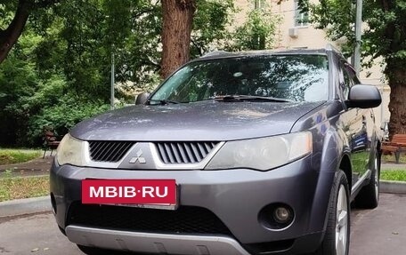 Mitsubishi Outlander III рестайлинг 3, 2008 год, 650 000 рублей, 9 фотография
