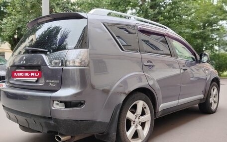 Mitsubishi Outlander III рестайлинг 3, 2008 год, 650 000 рублей, 10 фотография