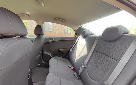 Hyundai Solaris II рестайлинг, 2015 год, 889 400 рублей, 12 фотография