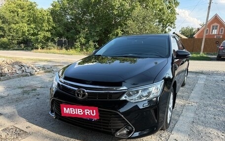 Toyota Camry, 2015 год, 2 385 000 рублей, 2 фотография
