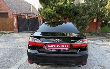 Toyota Camry, 2015 год, 2 385 000 рублей, 10 фотография