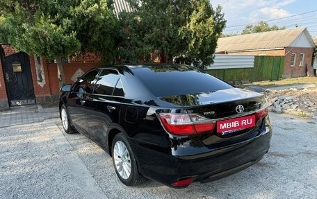 Toyota Camry, 2015 год, 2 385 000 рублей, 11 фотография